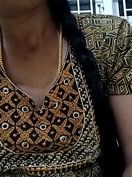 Ambika01 online show from December 1, 2025, 1:45 pm