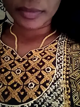 Ambika01 online show from November 13, 2025, 11:14 am