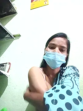 anusiya01 online show from November 24, 2025, 2:33 am