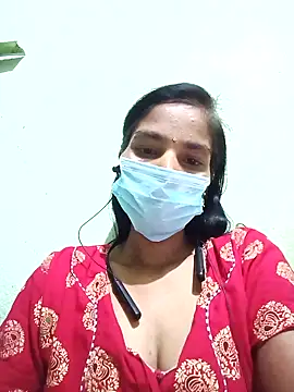 anusiya01 online show from November 19, 2025, 3:45 pm