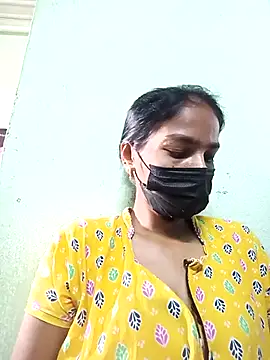 anusiya01 online show from March 17, 2025, 3:36 am