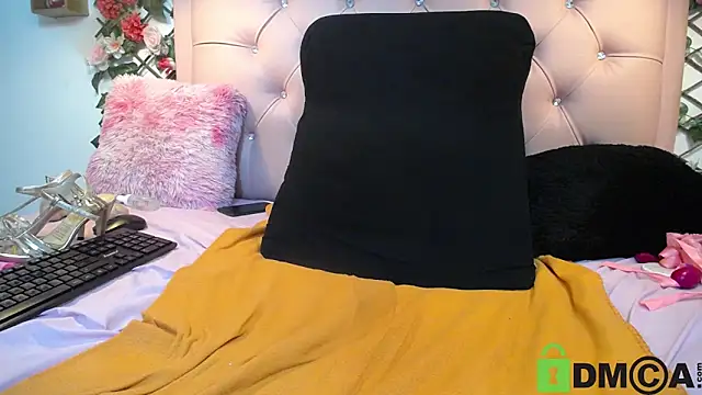 Snapshot of ElizabethSweet_ chatting on March 12, 2025, 10:39 pm ElizabethSweet online show from March 12, 2025, 10:39 pm