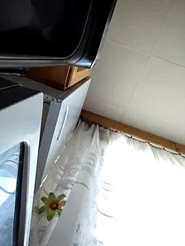 intx800 online show from April 5, 2026, 4:52 am