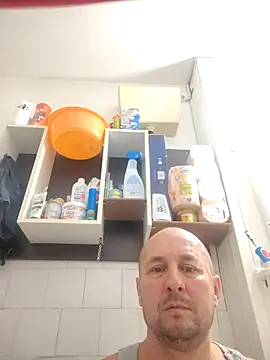 intx800 online show from October 29, 2025, 3:16 am