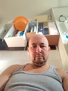 intx800 online show from November 15, 2025, 7:45 am