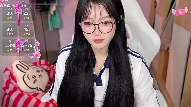 Snapshot of xiSSts chatting on December 13, 2024, 2:54 am xiSSts online show from December 13, 2024, 2:54 am