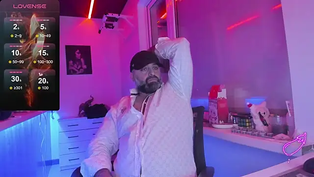 Snapshot of MAGABEAR077 chatting on January 5, 2026, 6:44 pm MAGABEAR077 online show from January 5, 2026, 6:44 pm