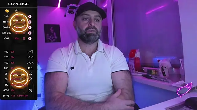 Snapshot of MAGABEAR077 chatting on January 12, 2026, 6:58 pm MAGABEAR077 online show from January 12, 2026, 6:58 pm