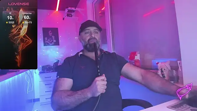 Snapshot of MAGABEAR077 chatting on January 8, 2026, 3:45 am MAGABEAR077 online show from January 8, 2026, 3:45 am