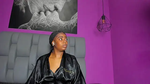 Snapshot of carlota_swan chatting on November 11, 2025, 6:03 pm carlota swan online show from November 11, 2025, 6:03 pm