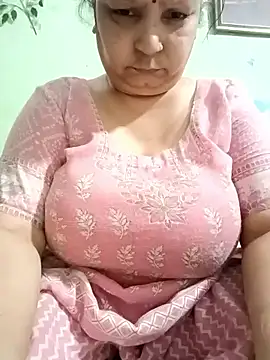 Snapshot of Kavya_kapoor chatting on February 26, 2026, 5:13 pm Kavya kapoor online show from February 26, 2026, 5:13 pm