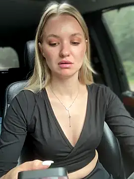 Snapshot of Devill_Angel_ chatting on September 16, 2025, 12:17 pm Devill Angel online show from September 16, 2025, 12:17 pm