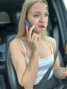 Snapshot of Devill_Angel_ chatting on March 11, 2025, 12:06 pm Devill Angel online show from March 11, 2025, 12:06 pm