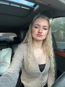 Snapshot of Devill_Angel_ chatting on November 14, 2025, 8:07 am Devill Angel online show from November 14, 2025, 8:07 am