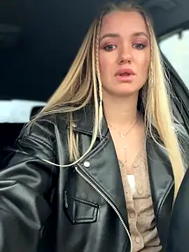 Snapshot of Devill_Angel_ chatting on November 1, 2025, 10:09 am Devill Angel online show from November 1, 2025, 10:09 am