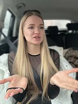 Snapshot of Devill_Angel_ chatting on March 1, 2025, 7:41 am Devill Angel online show from March 1, 2025, 7:41 am