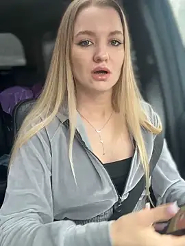 Snapshot of Devill_Angel_ chatting on March 13, 2025, 11:30 am Devill Angel online show from March 13, 2025, 11:30 am