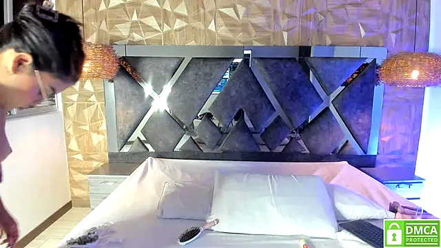 Snapshot of Rose_Evans__ chatting on November 11, 2025, 4:29 am Rose Evans online show from November 11, 2025, 4:29 am