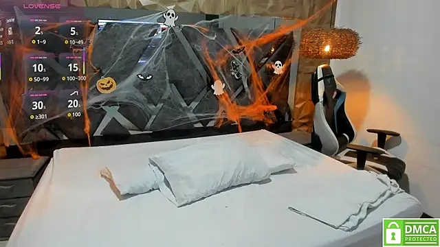 Snapshot of Rose_Evans__ chatting on November 2, 2025, 5:01 am Rose Evans online show from November 2, 2025, 5:01 am