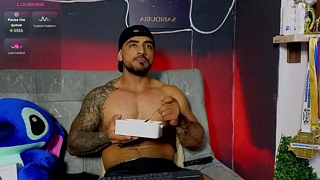 Snapshot of ERIC_HARRISON chatting on January 31, 2026, 9:57 pm ERIC HARRISON online show from January 31, 2026, 9:57 pm