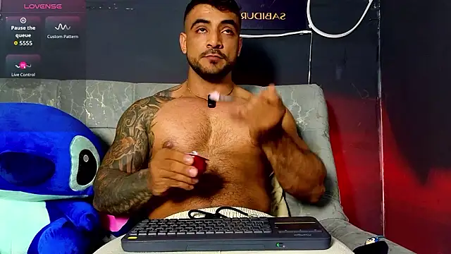 Snapshot of ERIC_HARRISON chatting on February 12, 2026, 12:32 am ERIC HARRISON online show from February 12, 2026, 12:32 am