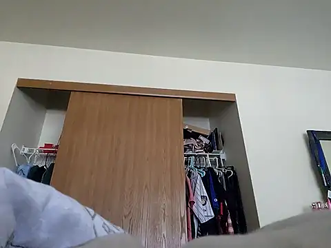 Reezy21stst online show from September 29, 2025, 1:39 pm