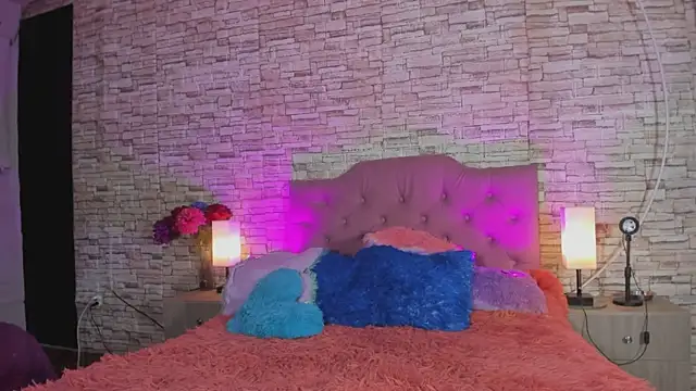 kitty queen10 online show from September 21, 2025, 6:07 am