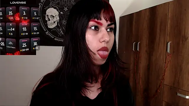 Little-Lucifer online show from May 23, 2026, 11:26 pm