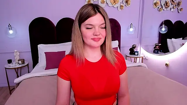 ZaraBloom online show from March 11, 2025, 6:52 pm