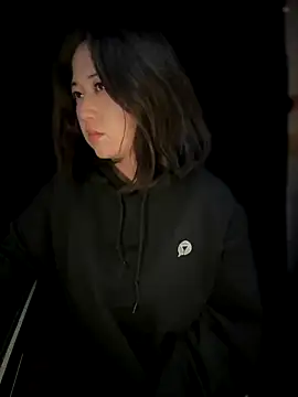 JoyFulLicss online show from October 6, 2025, 1:07 am