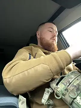 Snapshot of Artur6663 chatting on January 13, 2025, 8:15 am Artur6663 online show from January 13, 2025, 8:15 am