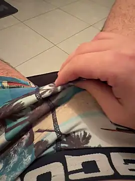 tiou72 online show from December 19, 2025, 2:52 pm