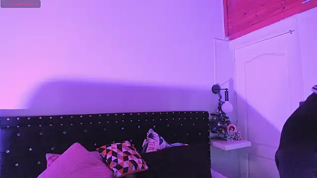 Ghosty Doll online show from December 16, 2025, 8:24 pm