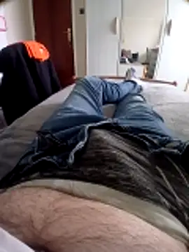 pascalino100 online show from April 18, 2026, 9:55 am