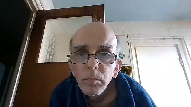 mariusica1xh online show from March 8, 2026, 10:40 am