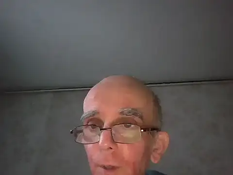 mariusica1xh online show from October 18, 2025, 3:03 pm