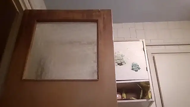 mariusica1xh online show from March 2, 2026, 11:33 pm