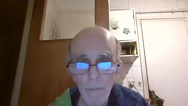 mariusica1xh online show from April 11, 2026, 2:30 am