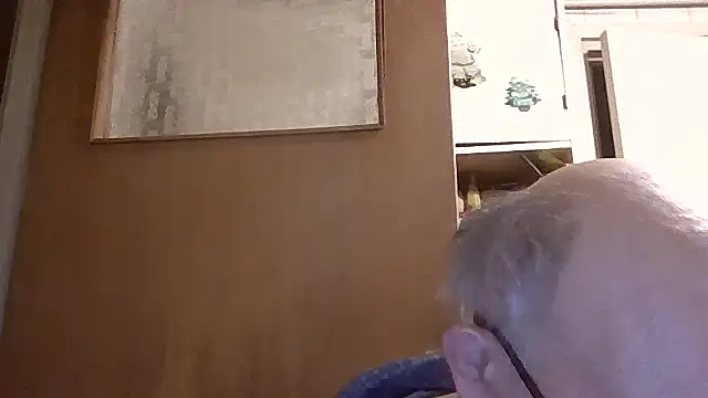 mariusica1xh online show from February 10, 2026, 11:37 pm