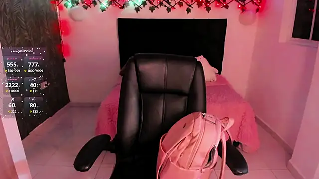 Lilith Miller21 online show from September 19, 2025, 9:08 pm