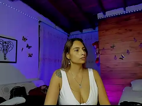 Snapshot of mykaelahoney chatting on February 6, 2026, 4:52 am mykaelahoney online show from February 6, 2026, 4:52 am