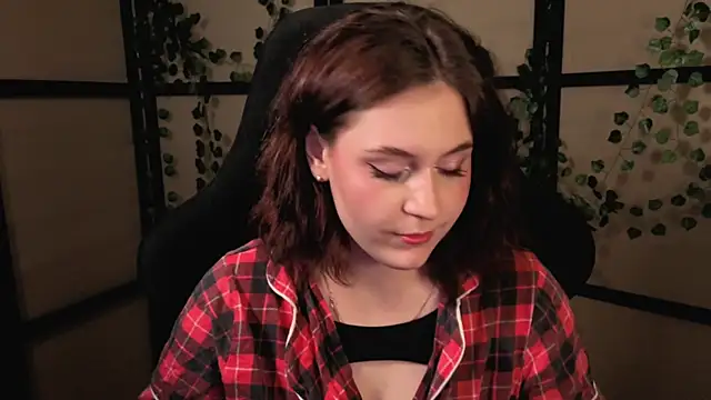 Diana Flower online show from April 15, 2026, 1:15 pm