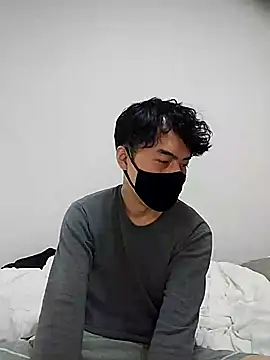 whitebriefboy online show from February 1, 2025, 4:35 am