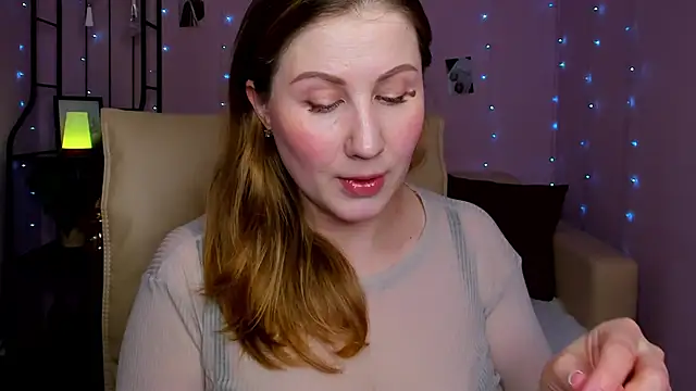 Helens love online show from March 15, 2025, 2:03 am