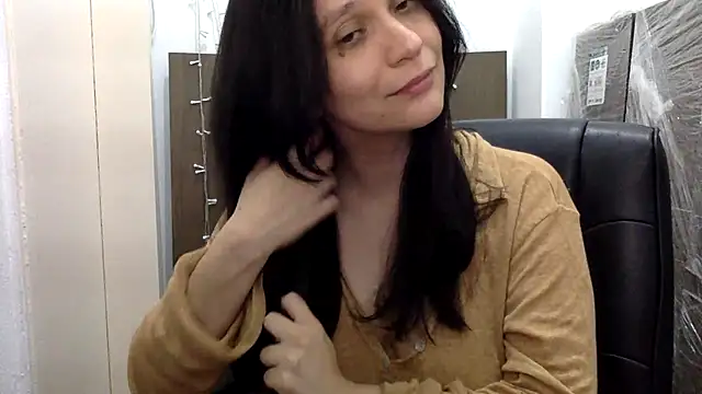 Snapshot of beatrizspbr chatting on March 13, 2026, 6:07 am beatrizspbr online show from March 13, 2026, 6:07 am