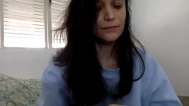 Snapshot of beatrizspbr chatting on March 11, 2026, 12:54 pm beatrizspbr online show from March 11, 2026, 12:54 pm