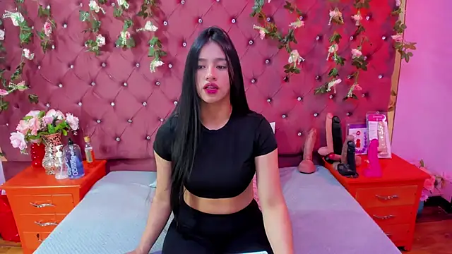 Mariana Prin online show from October 5, 2025, 2:46 am