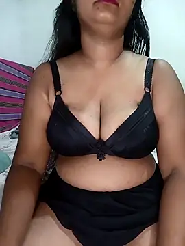 Reesha 99 online show from April 30, 2026, 11:42 pm