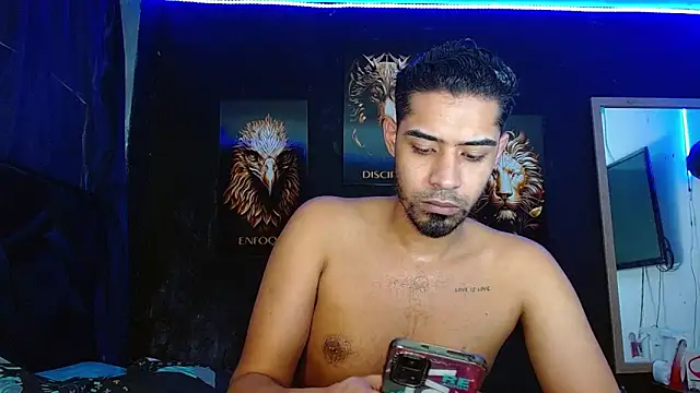 Snapshot of ryanse_hot chatting on February 26, 2025, 6:26 pm ryanse hot online show from February 26, 2025, 6:26 pm