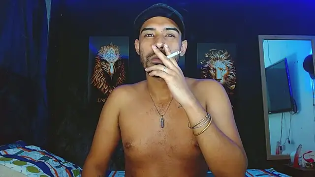 Snapshot of ryanse_hot chatting on March 15, 2025, 7:27 pm ryanse hot online show from March 15, 2025, 7:27 pm